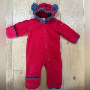 Columbia fleece 6-12 red baby onsie tiny bear bunting